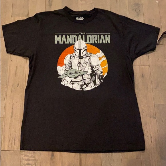 NWT Star Wars Mandalorian w/ Baby Yoda T Shirt